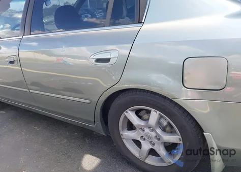 2005 Nissan Altima 2.5 S из США, поврежденный, VIN 1N4AL11D75C258109